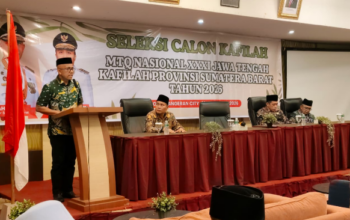 Penutupan seleksi kafilah MTQ Sumatera Barat oleh Edi Dharma di Padang