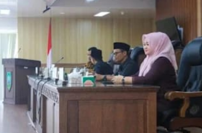 DPRD Pasaman rapat bersama pemerintah daerah bahas kebijakan pembangunan 2026