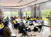 Kegiatan sharing session budaya K3 TPK Kupang bersama tenaga kerja bongkar muat