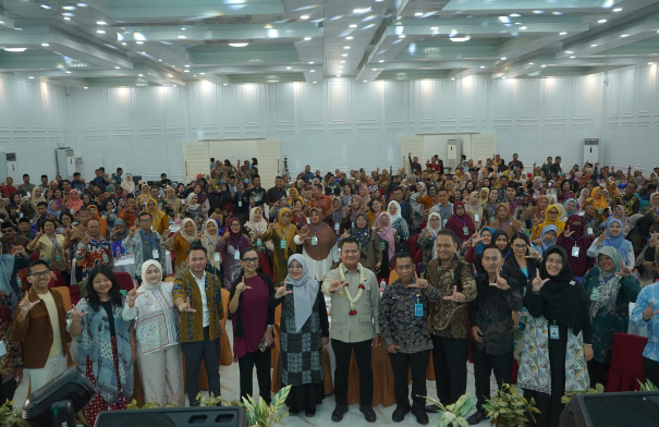 Wakil Bupati Asahan Rianto membuka Seminar EduDay 2026