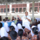 Bupati Asahan Taufik Zainal Abidin Siregar saat memberikan motivasi kepada pelajar SMAN 1 Meranti