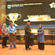 Hardiknas 2026, Gubernur Sumbar Anugerahkan Penghargaan kepada 109 Guru dan Tenaga Kependidikan