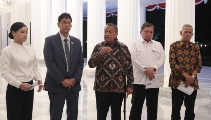 Bertemu Prabowo, Gubernur BI Beberkan Tujuh Kiat Penguatan Rupiah