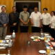 Gubernur Sumbar Mahyeldi Ansharullah bertemu Menteri Lingkungan Hidup Mohammad Jumhur Hidayat di Jakarta membahas pembangunan PSEL Padang Raya.