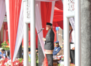 Gubernur Sumbar memimpin upacara Hari Pendidikan Nasional
