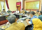 Gubernur Sumbar Mahyeldi Ansharullah memimpin FGD penanganan PETI di Istana Gubernur Sumbar