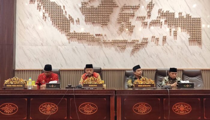 Rapat Paripurna DPRD Sumenep Tetapkan Propemperda 2026