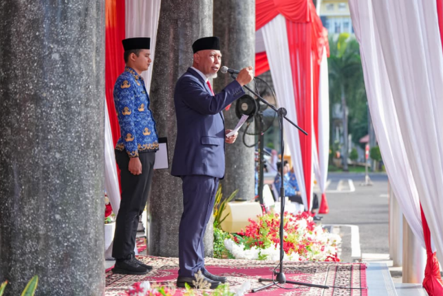 Gubernur Sumatera Barat Mahyeldi Ansharullah memimpin upacara Hari Lahir Pancasila 2026 di Kantor Gubernur Sumbar