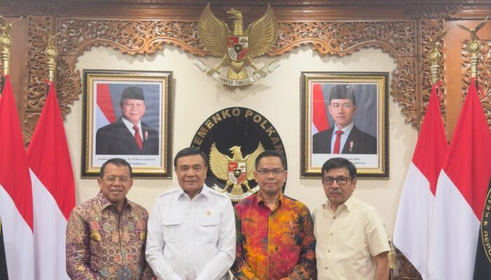 Menko Polkam Djamari Chaniago Sambut Positif Pemindahan Lapangan Tembak TNI dekat Kampus UNP