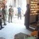 Dukung Ketahanan Pangan: Dansatgas TMMD 129 Bojonegoro Sambangi UMKM Telur Asin di Kesongo