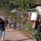 Kolaborasi Bersama antara Satgas dan Warga Membawa Keberhasilan dalam Pengecoran Jalan