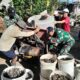 Kebersamaan Membuat Beban Menjadi Ringan, Bukti Nyata TNI Hadir Berjuang Bersama Rakyat