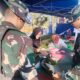 Semangat Hidup Tak Pernah Padam: Sepasang Lansia Tangguh Tetap Berjuang Mencari Nafkah di Momen Penutupan TMMD