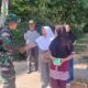 Pamitan dengan Warga Cukil, Kehangatan Sentuhan Tangan Tutup Pengabdian di Desa