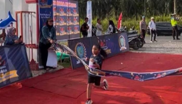 Tampil Memukau di Aek Nabara Run 5K, Raisya Hanum Adzkia Rambe Sabet Medali