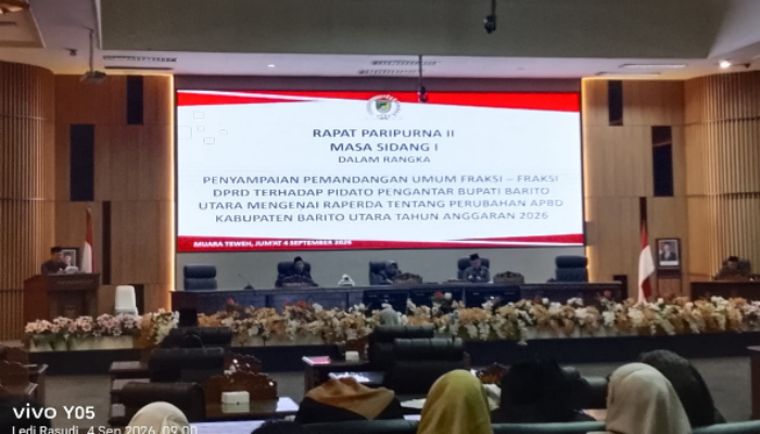 Dokumen Pandangan Umum Fraksi DPRD Barut Resmi Diserahkan ke Pemkab