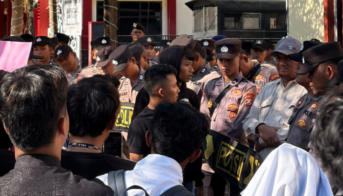Dinilai Gagal Dalam Penanganan Berbagai Persoalan, GMS Gruduk lnspektorat  Sumenep