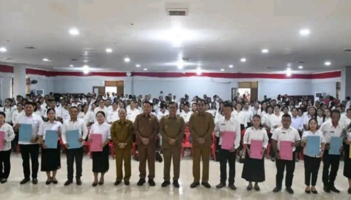 Pemkab Nias Selatan Serahkan SK Perpanjangan 633 PPPK PW Zona I
