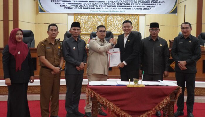 DPRD Padang Panjang Sepakati APBD 2027 Dan Ranperda Kota Layak Anak, Propemperda 2027 Mulai Digulirkan